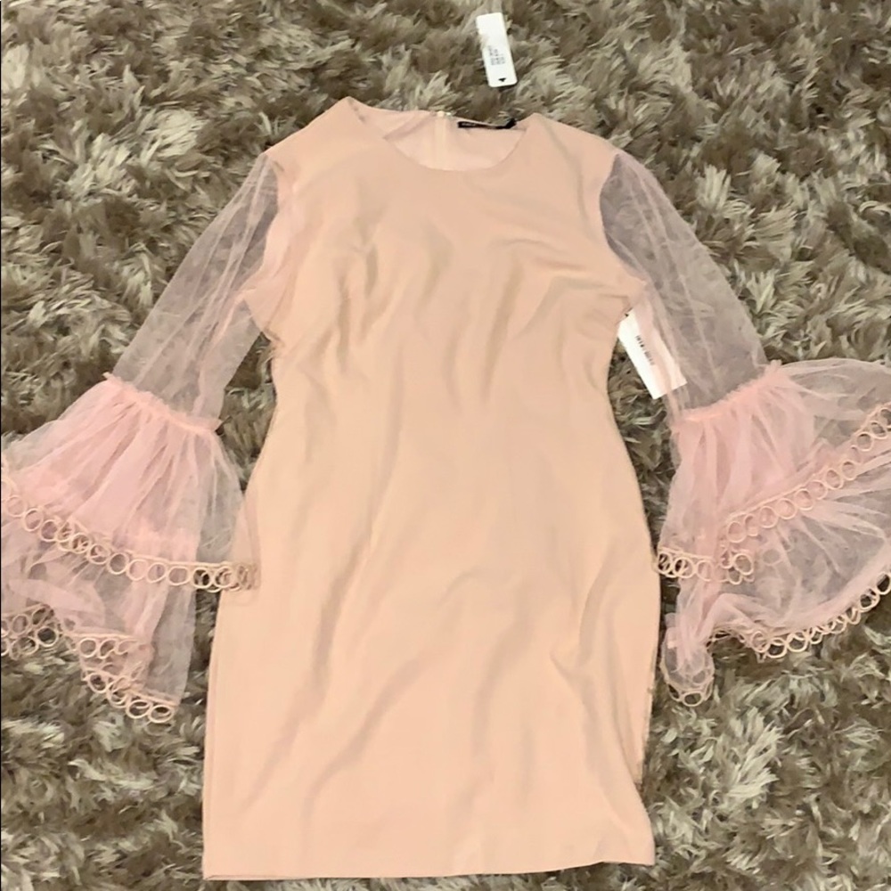 Mesh bell sleeve dress